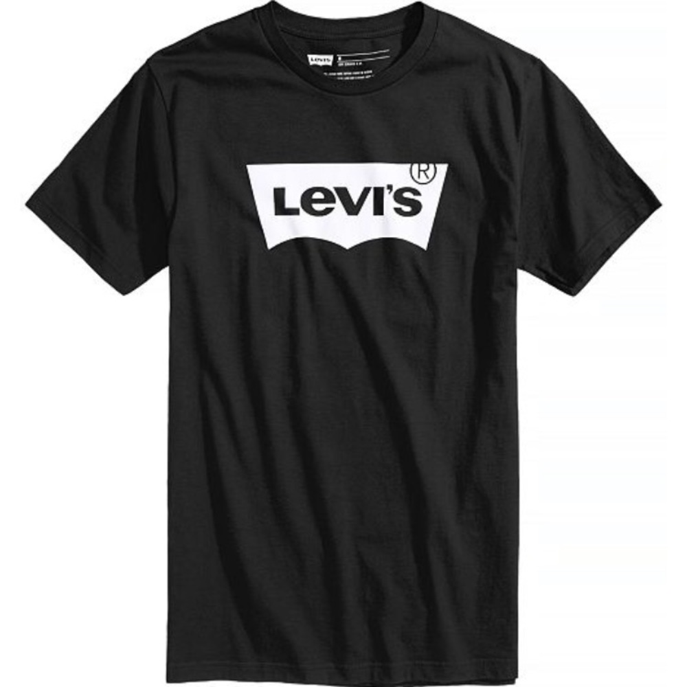 Black men’s classic Levi’s tee